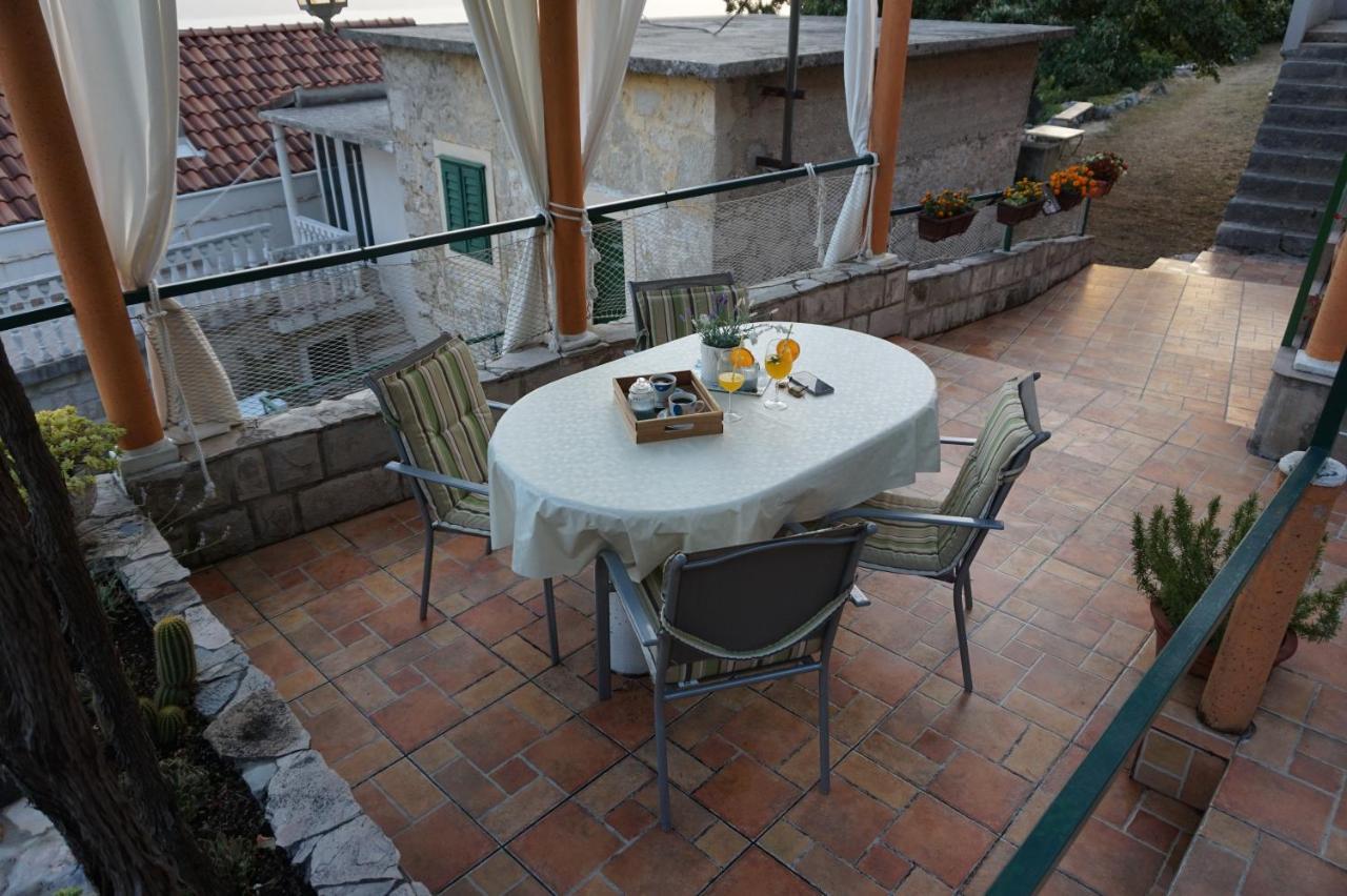 Holiday House Terezija Baška Voda Eksteriør bilde