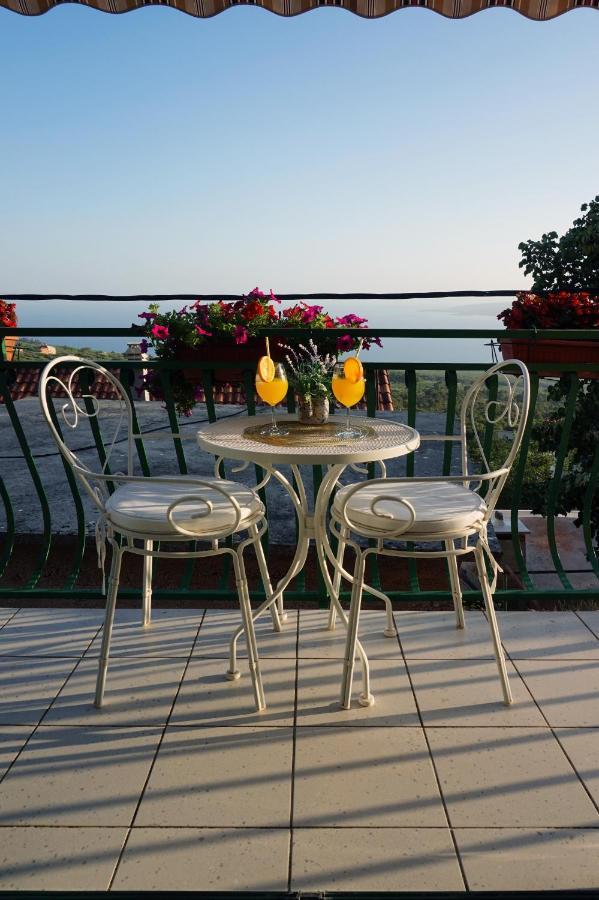 Holiday House Terezija Baška Voda Eksteriør bilde