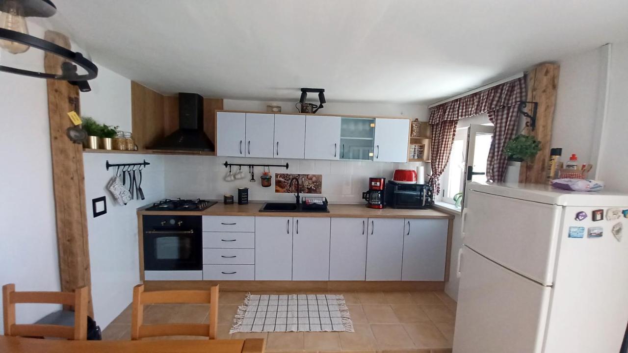Holiday House Terezija Baška Voda Eksteriør bilde