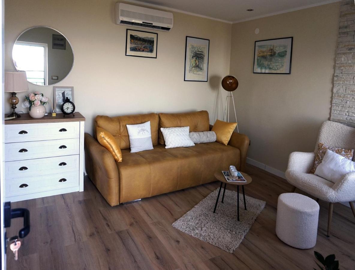 Holiday House Terezija Baška Voda Eksteriør bilde
