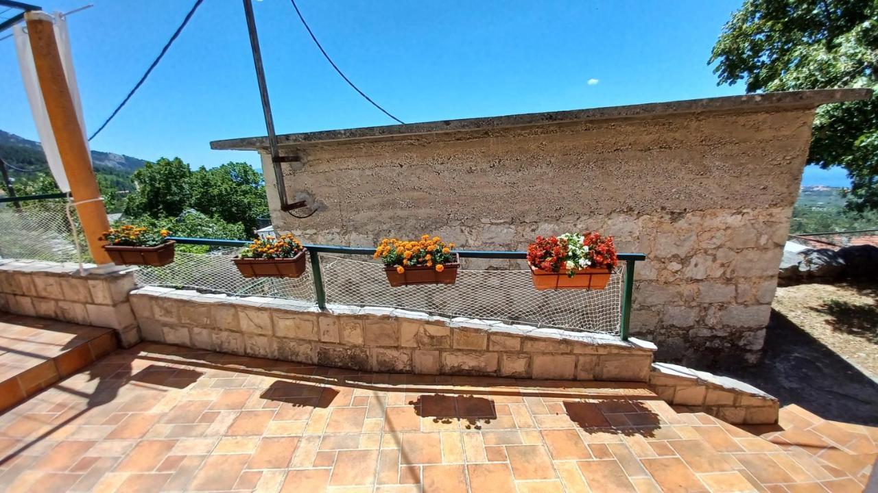Holiday House Terezija Baška Voda Eksteriør bilde